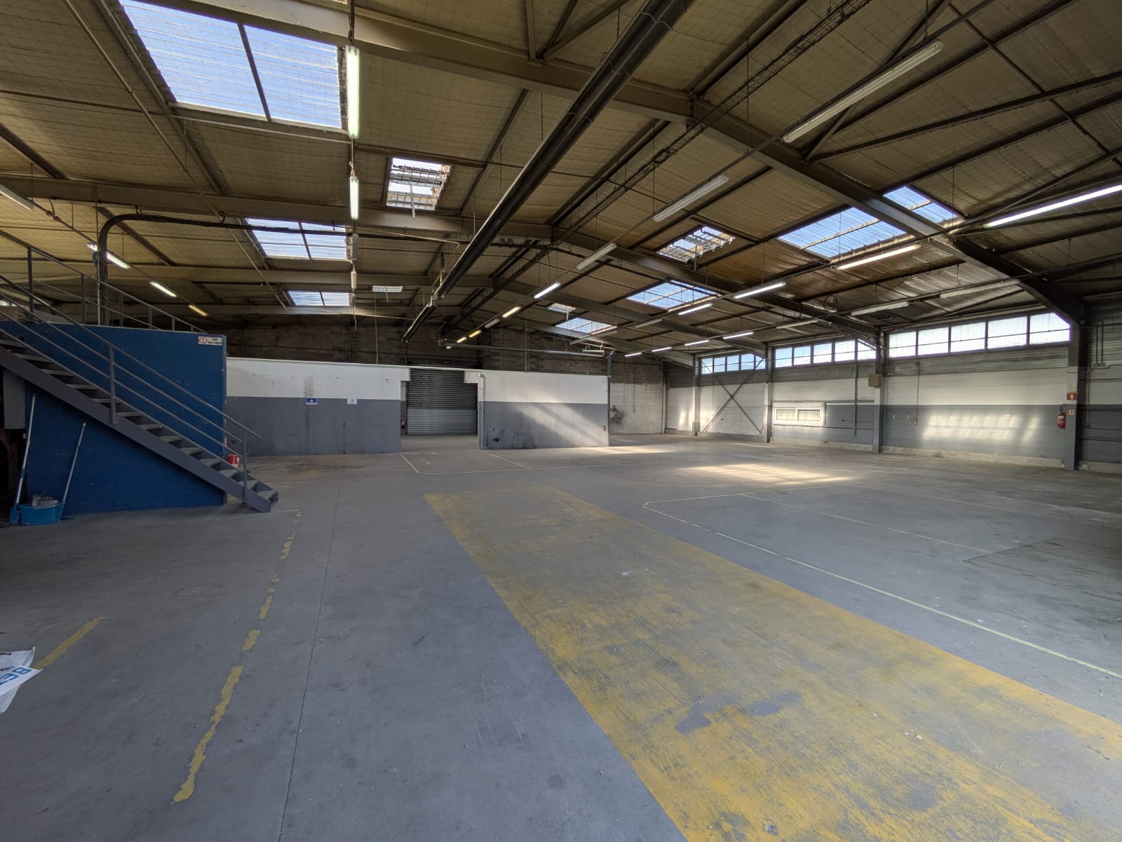 Hangar Entreprise Miraia Toulouse