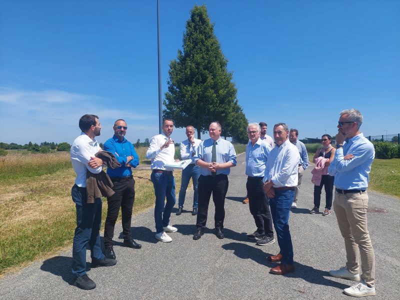 Visite officielle au centre de vie intercommunal Garlin Pyrénées : un soutien affirmé de l’État au développement local